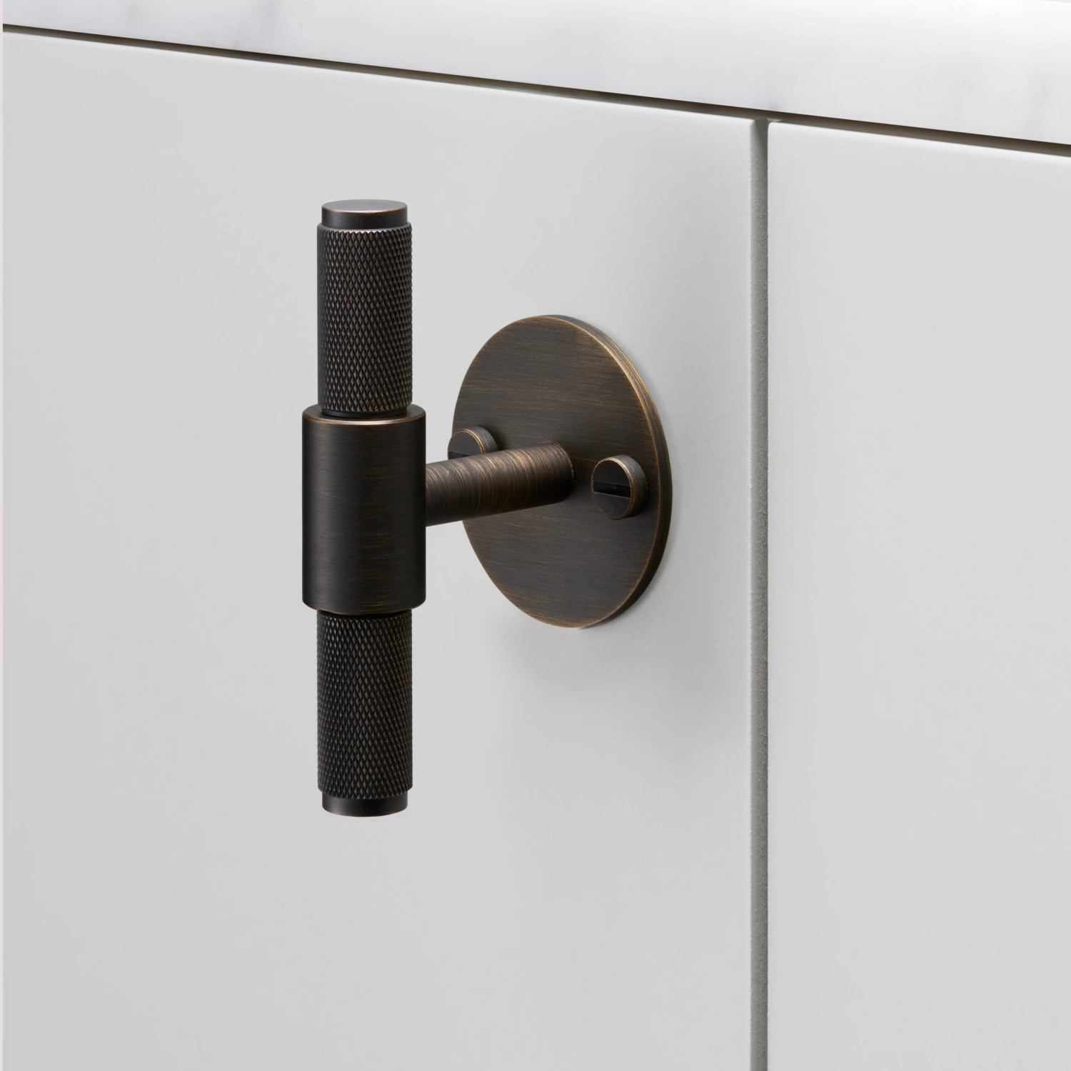 T-BAR / PLATE / SMOKED BRONZE - This Old House