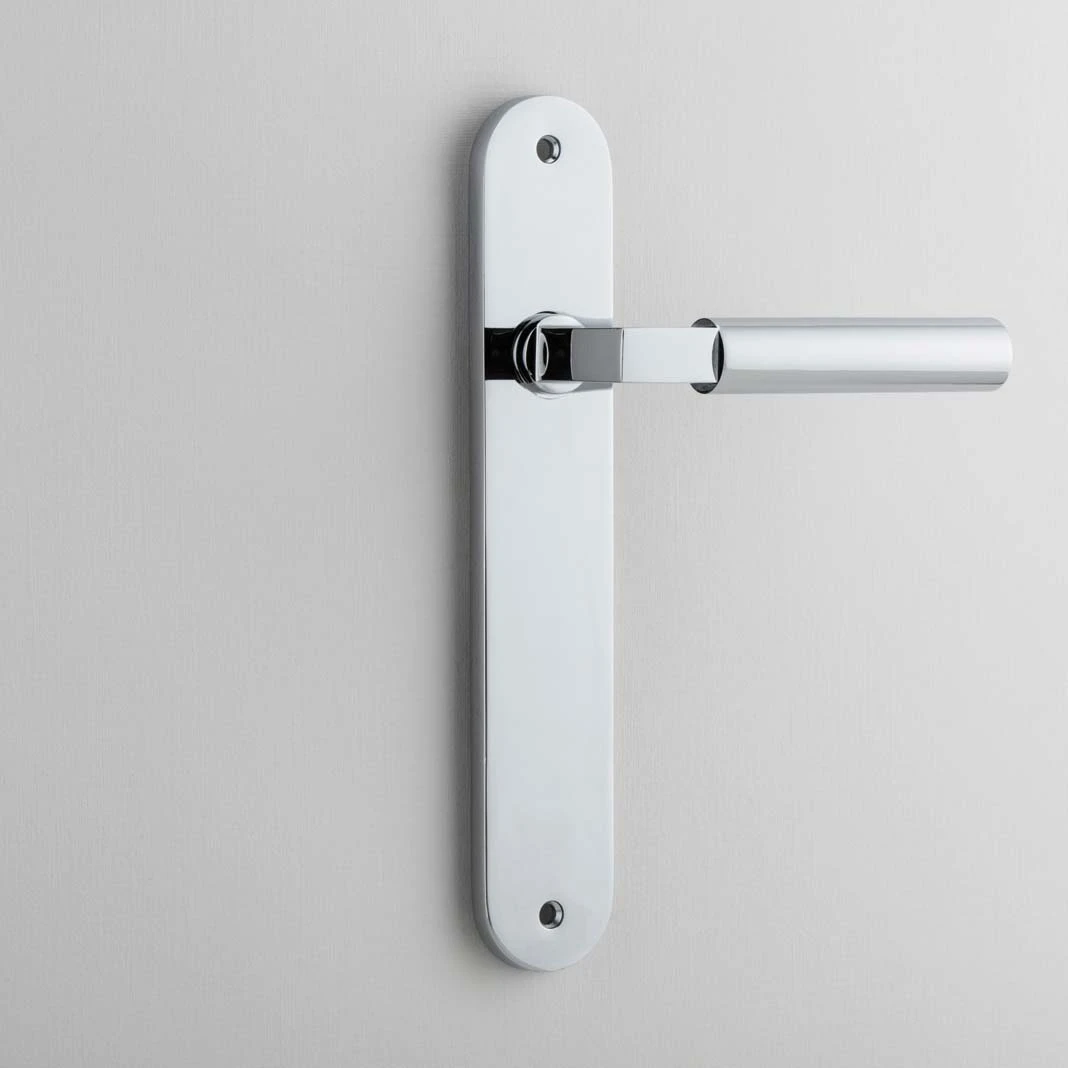 Berlin Door Lever On Oval Backplate - This Old House