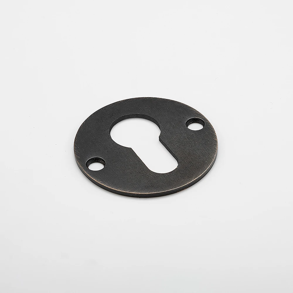 Casts Escutcheon - This Old House - Image 4