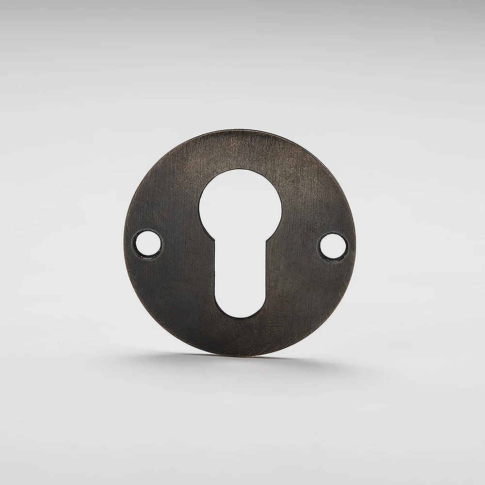 Casts Escutcheon - This Old House - Image 2