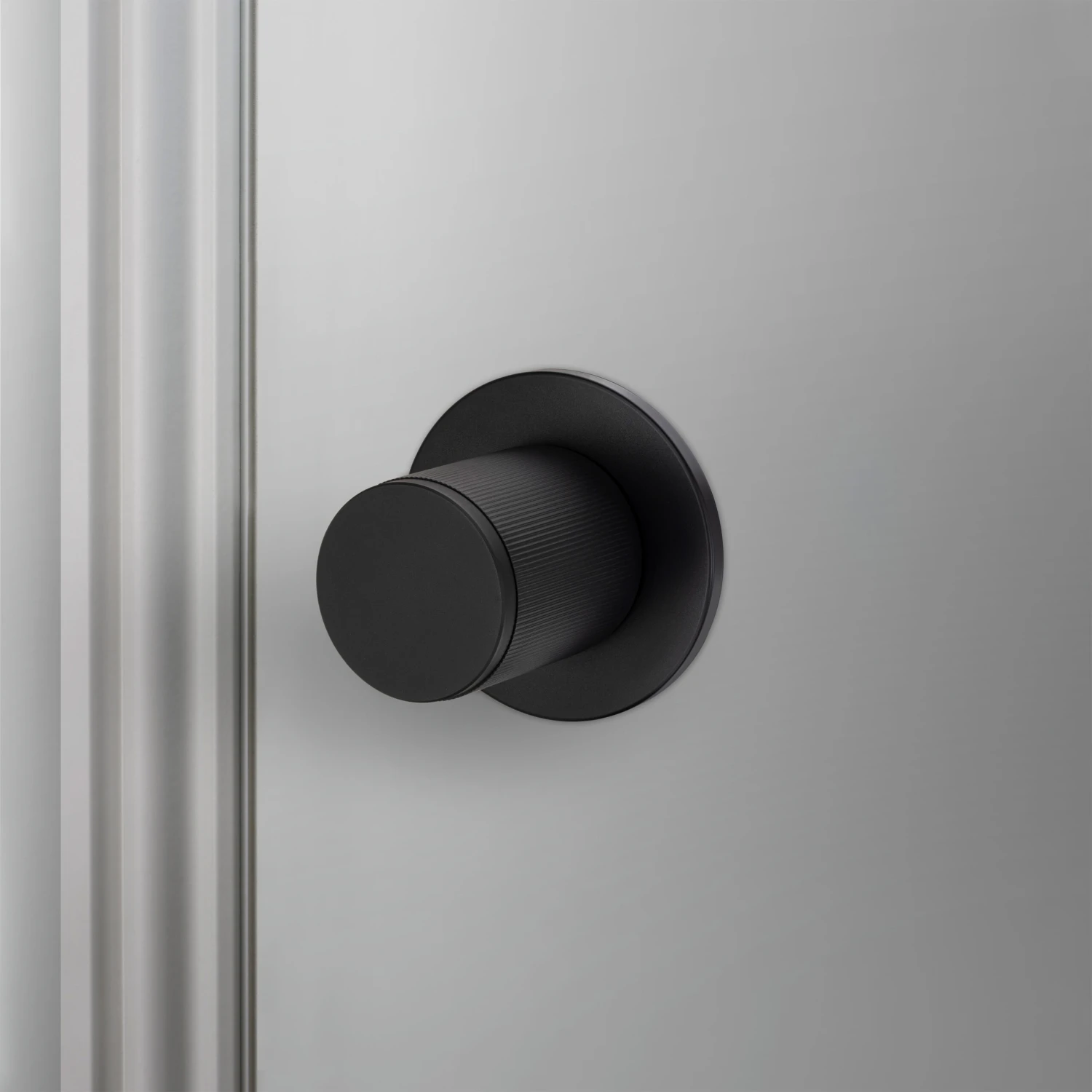 DOOR KNOB / LINEAR / WELDERS BLACK - This Old House