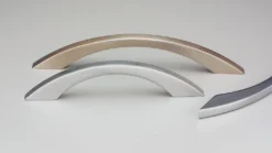 D270 Square Bow Handle - This Old House