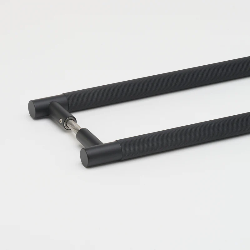 Linear Entry Pull Black - This Old House - Image 2